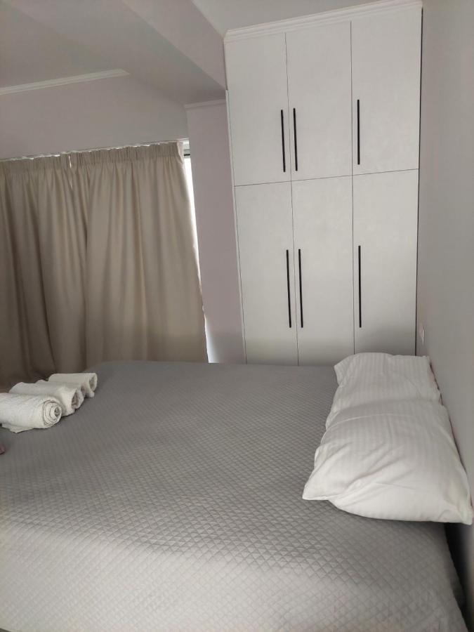 Alexandra'S Apartments - Port Of Zante Kültér fotó